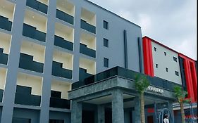 Lascurt Signature Hotel